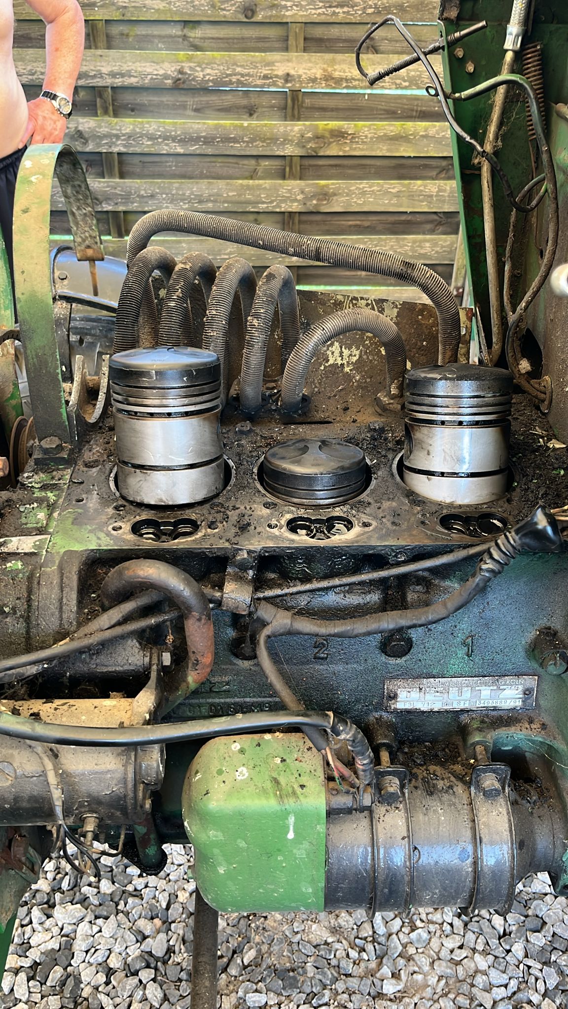 Geöffneter Motor des D40
